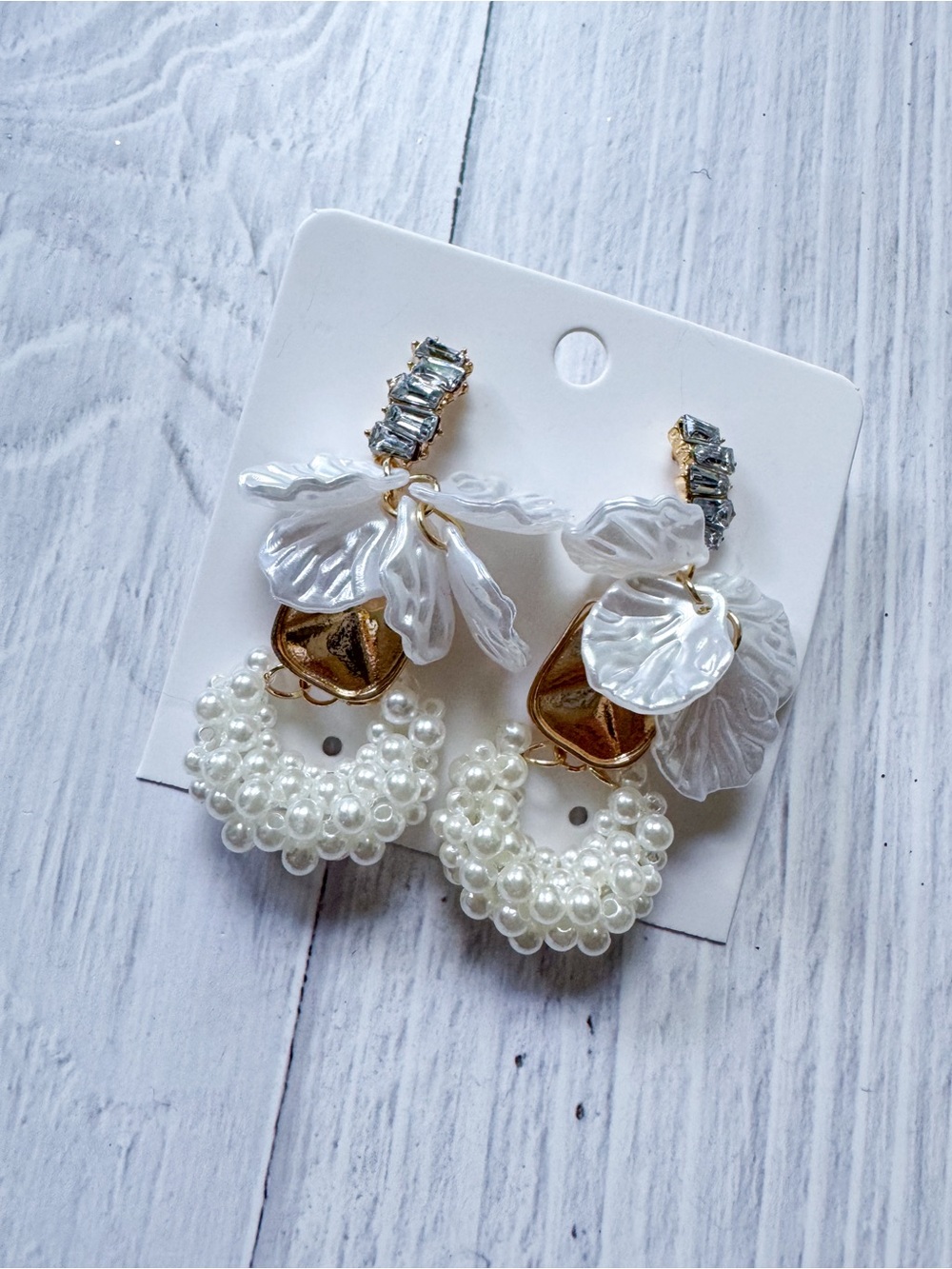 NEW 2 Pairs French Style Elegant Glass Petal & Pearl Drop Earrings Set